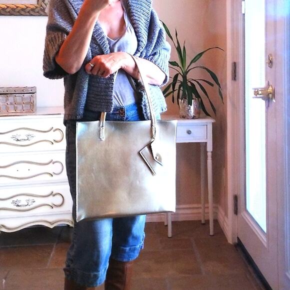 FANCY Gold Tote Shoulder Bag Office Career Documents Carrier Travel Laptop Ipad - Picture 3 of 9